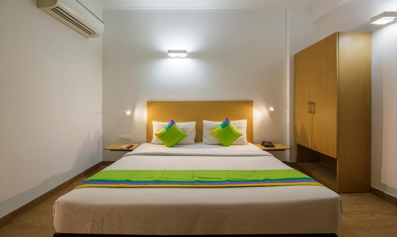Treebo Noida Express Hotel Buitenkant foto