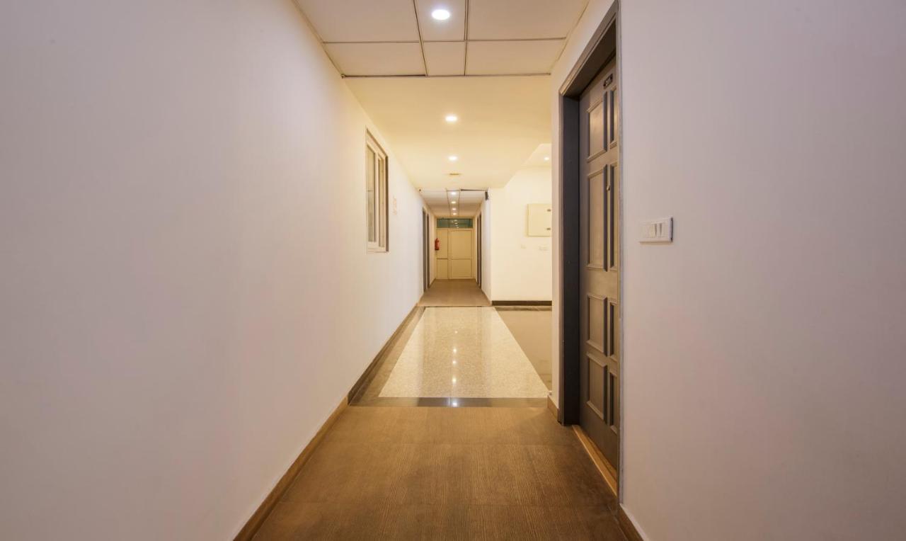Treebo Noida Express Hotel Buitenkant foto