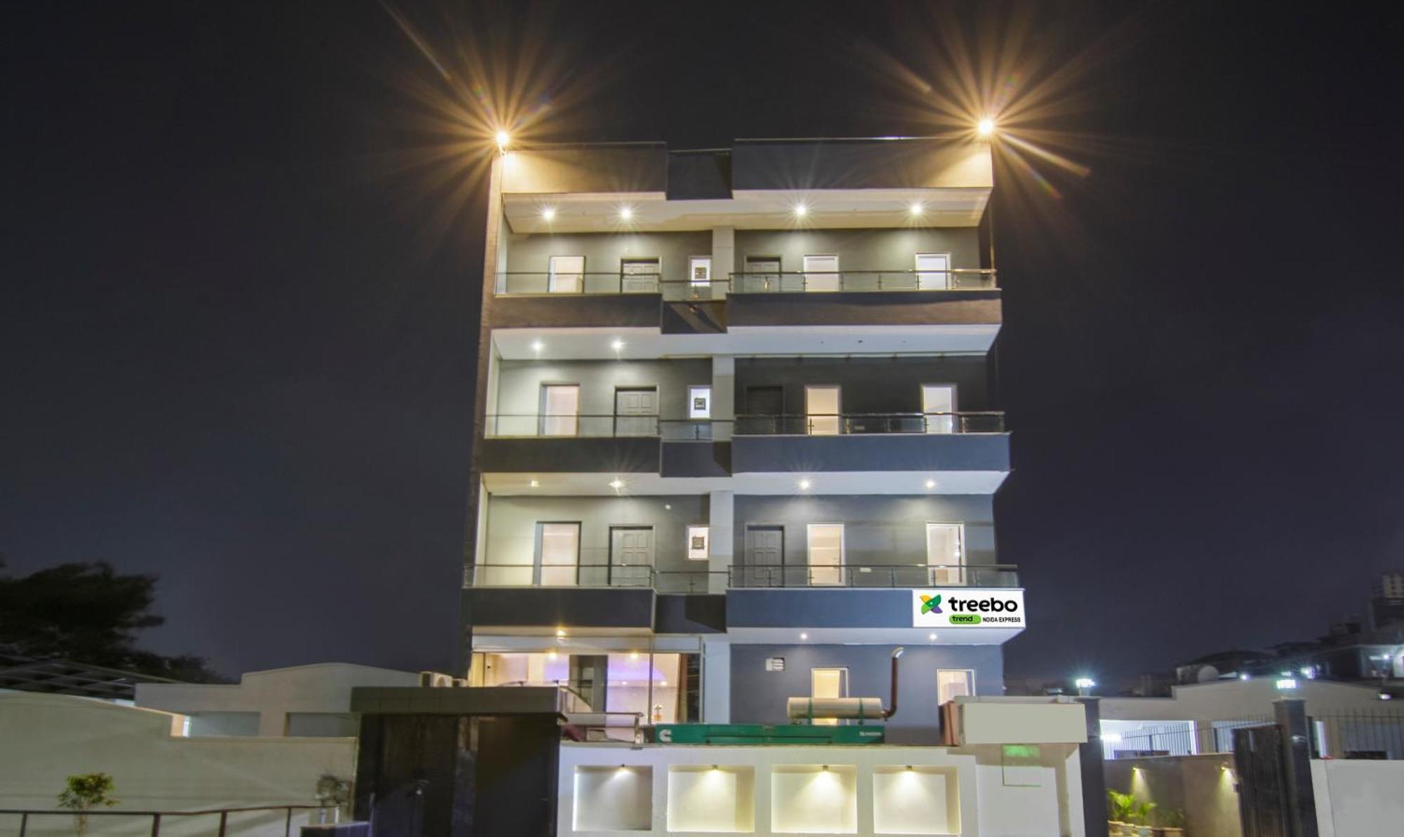 Treebo Noida Express Hotel Buitenkant foto